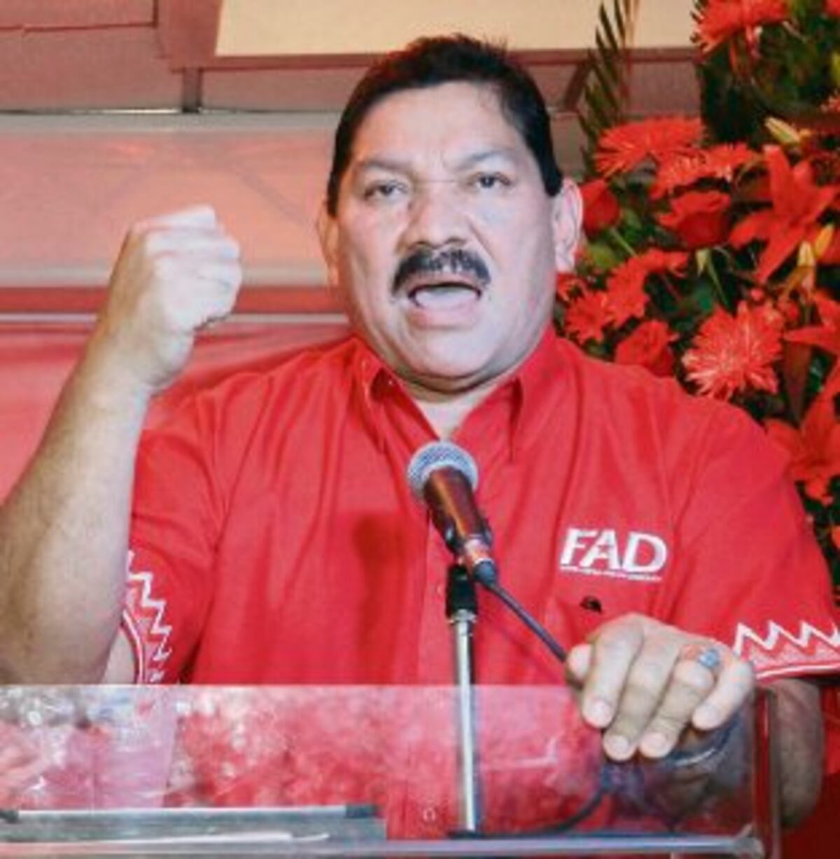 El Juez de garantías aprueba la medida cautelar de detención preventiva para Genaro López durante la investigación