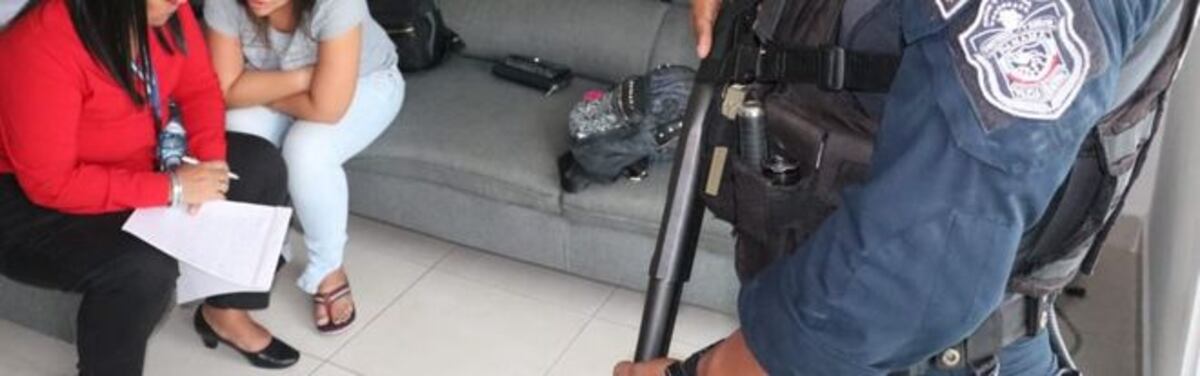 Rescatan a 4.Las ponían a tener relaciones sexuales y cobraban por ellas