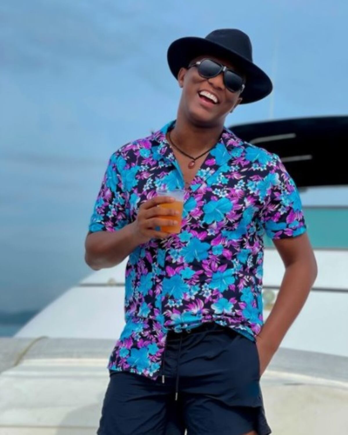 Franklyn Robinson cree que detrás de las firmas para que no cante Bad Bunny está un grupo ‘Pro familia’