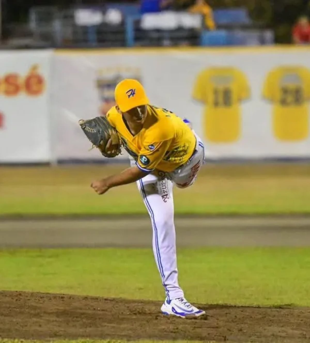 Herrera soltó la lista y va con todo al Juvenil 2026