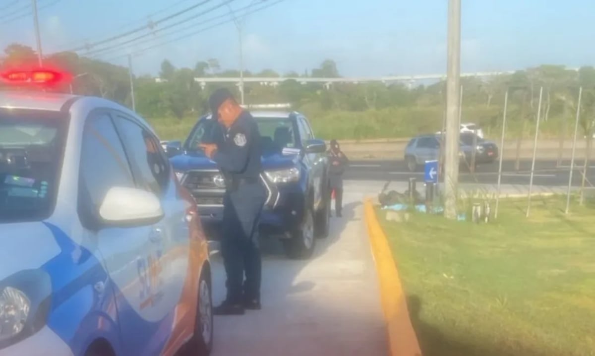 Motociclista impacta muro de estación de combustible y poste eléctrico en Arraiján