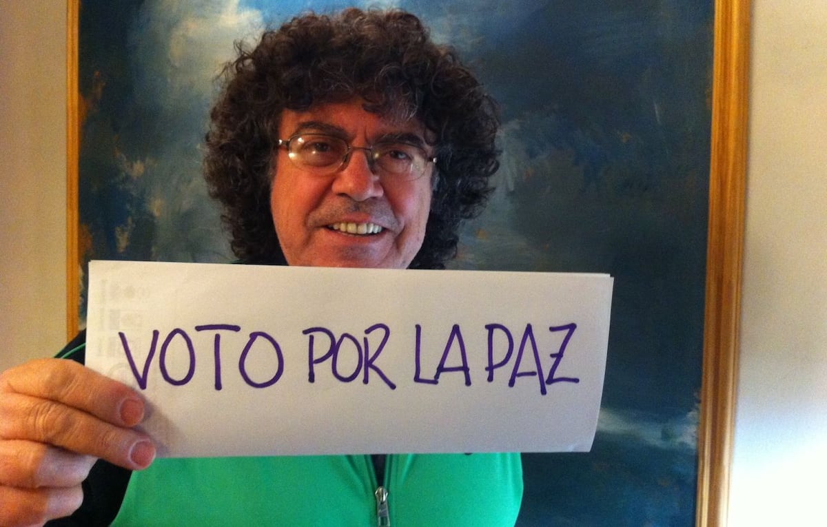 El cantautor argentino Piero está “estable” en una clínica de Buenos Aires