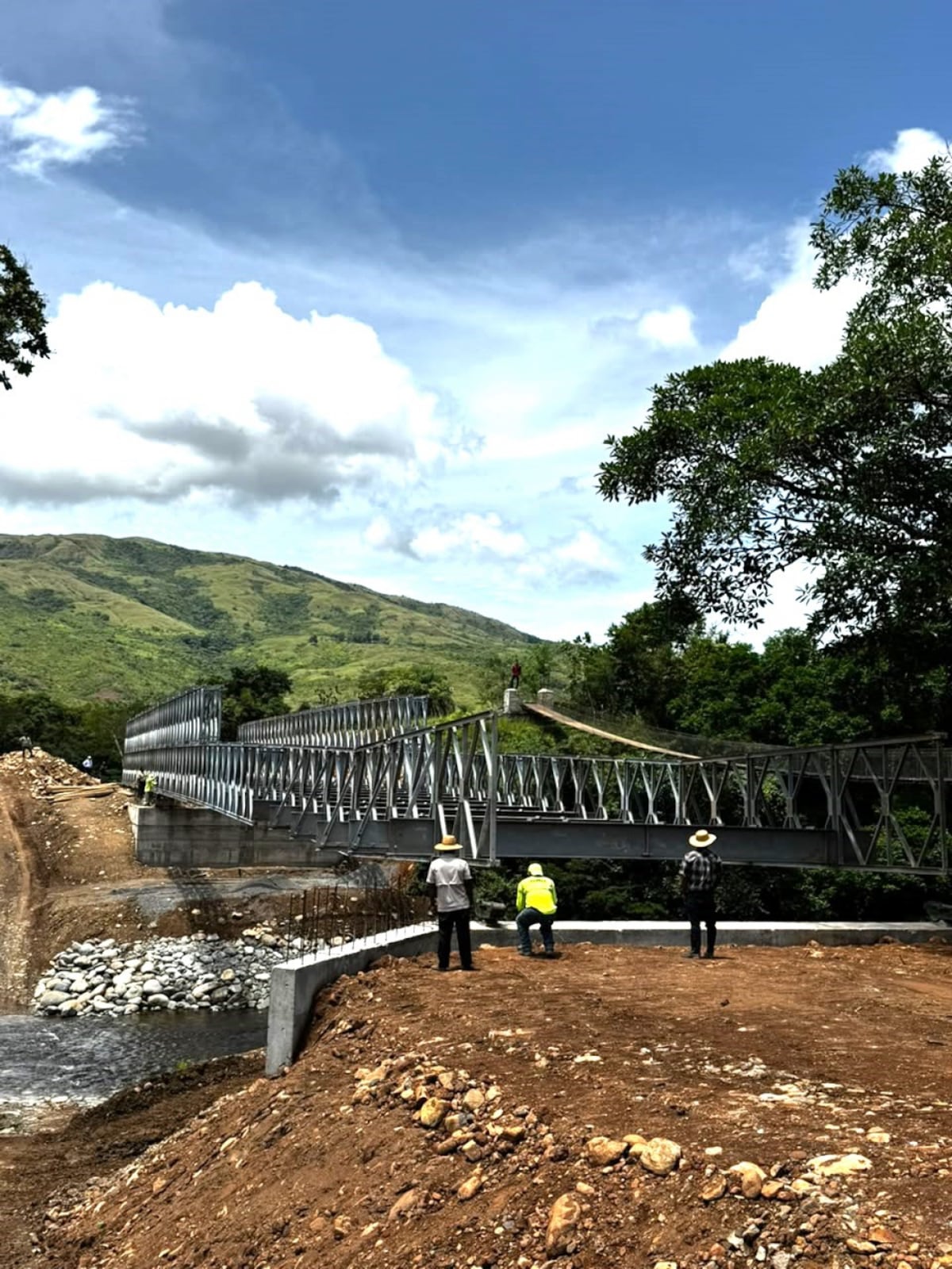 Nuevo puente en Guibale, Ñürüm busca frenar el aislamiento por lluvias en la Comarca Ngäbe-Buglé