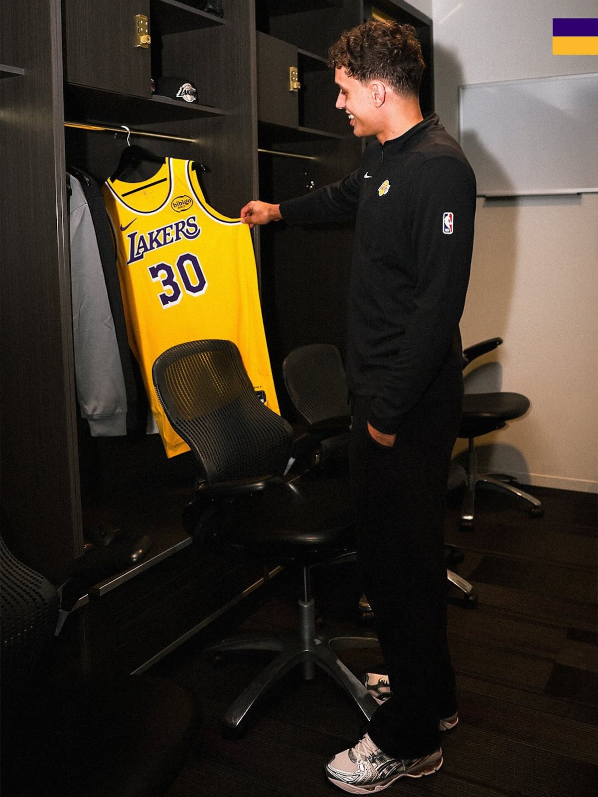 Chris Mañón firma con Lakers y deja claro: ¡No me den por descartado!