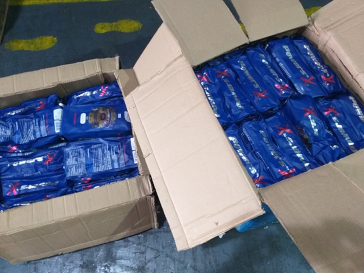 Decomisan potenciadores para hombres en Tocumen