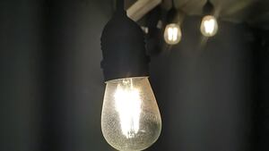 Más caro encender la luz: Decisiones de ASEP elevan el costo de la energía. ENSA alerta sobre el impacto en las tarifas