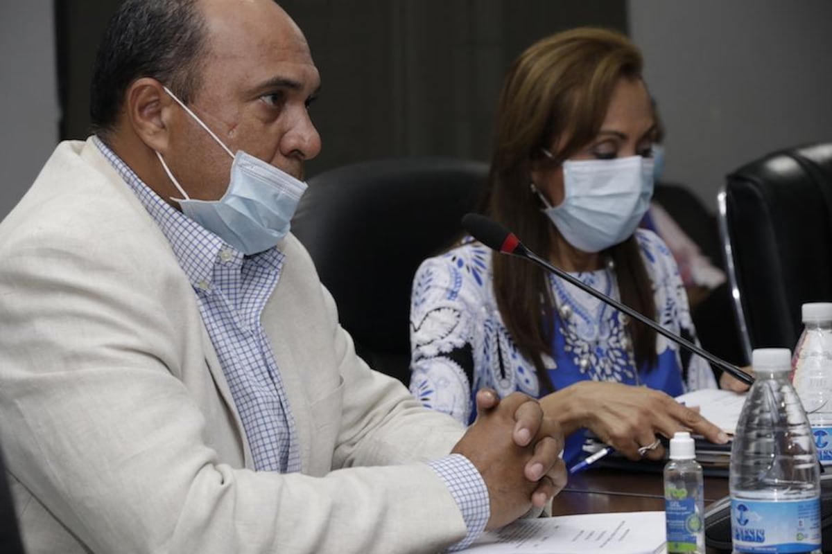 Meduca continuará con las construcciones en los centros escolares, pero con poco personal