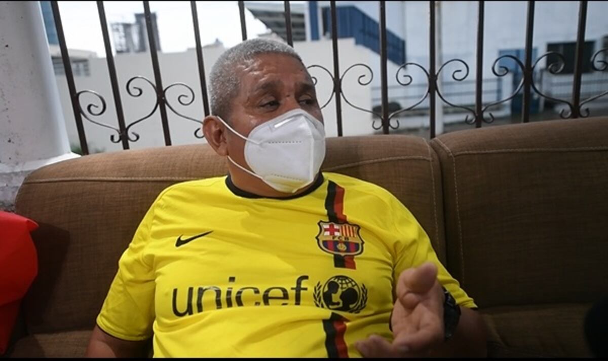 Cruel. Desde que empezó la pandemia muchos abandonaron a ancianos en las calles. Entre la covid-19 y el hambre. Video