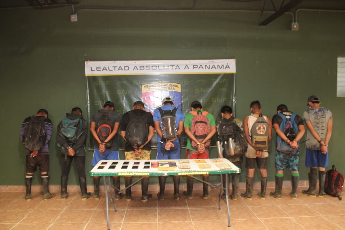 En Darién capturan a diez hombres por el tráfico de migrantes