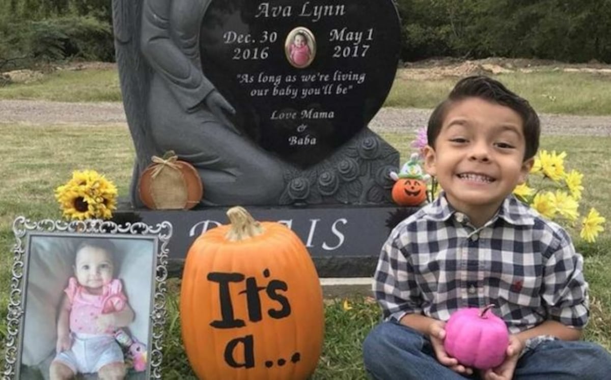 Niño canta Recuérdame a hermanita fallecida y enternece a las redes