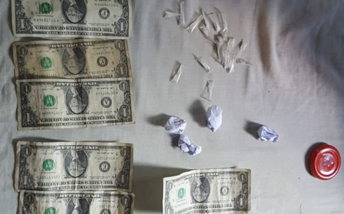 Detienen a dos adultos y un menor de edad con sustancia ilícita