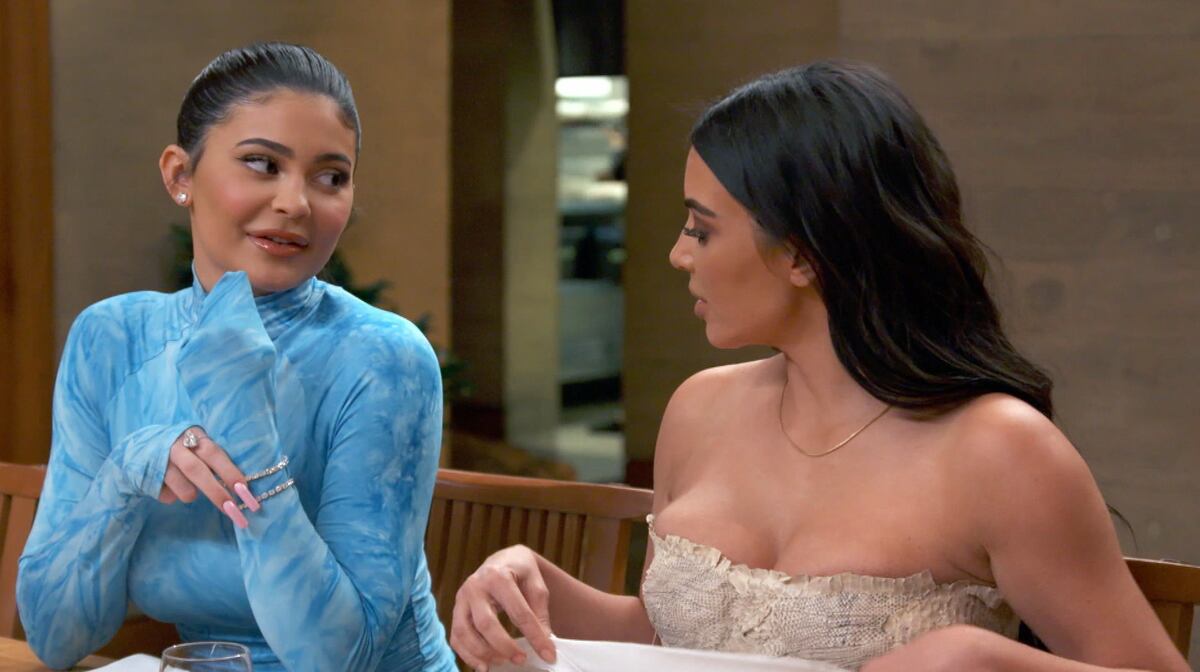 Las Kardashians regresan a la Tv con su anteúltima temporada. Mira el impactante antes y después de todas