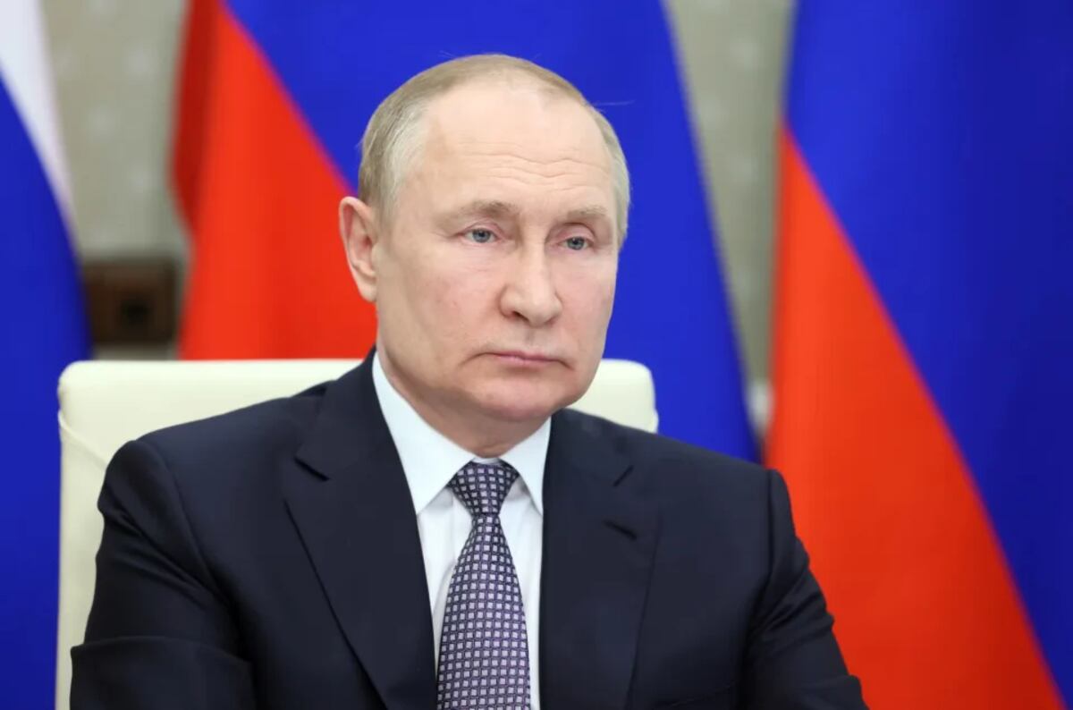 Putin, abierto al diálogo, pero carga contra la exclusividad occidental