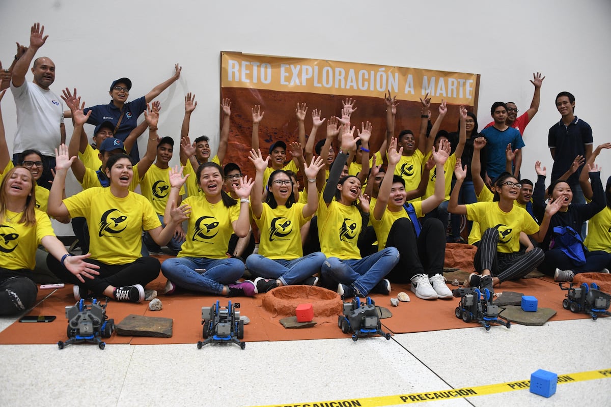 Estudiantes participan de Olimpiadas de Ciencias Especiales
