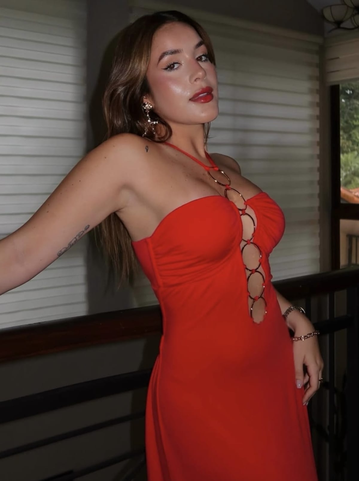 ¿Y Kevin? Mollie avisó a sus amigas del compromiso, pero a él… ¿por Zoom?