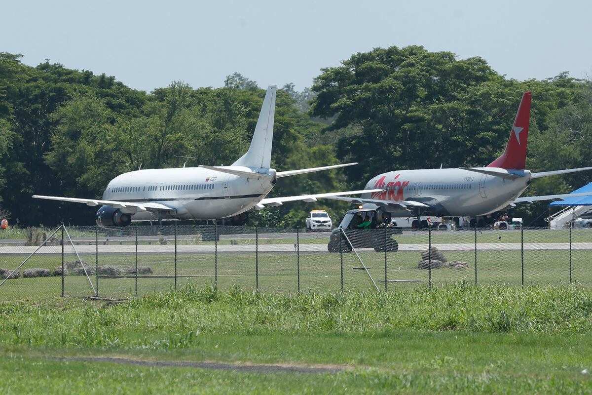¡Regresan a casa! Tras 125 días en el CECOT, migrantes venezolanos vuelven a Caracas