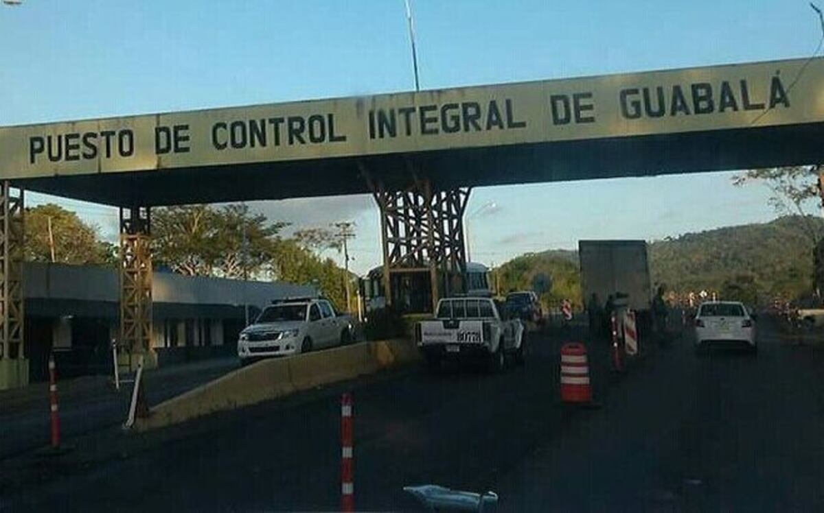 ¡TRAUMÁTICO! Los agarran con droga en presencia de sus hijos en Chiriquí