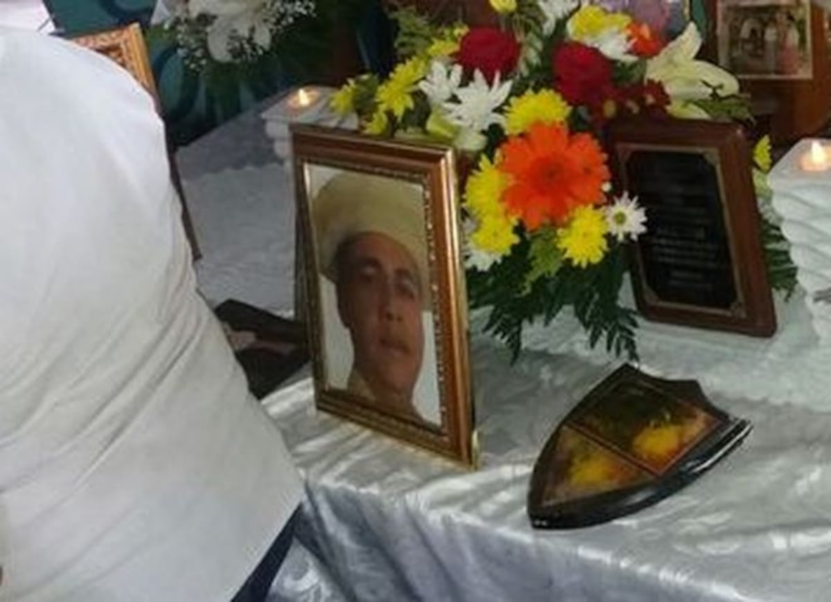 Con cantadera fue sepelio de folclorista en Jardín de baile Orgullo Santeño