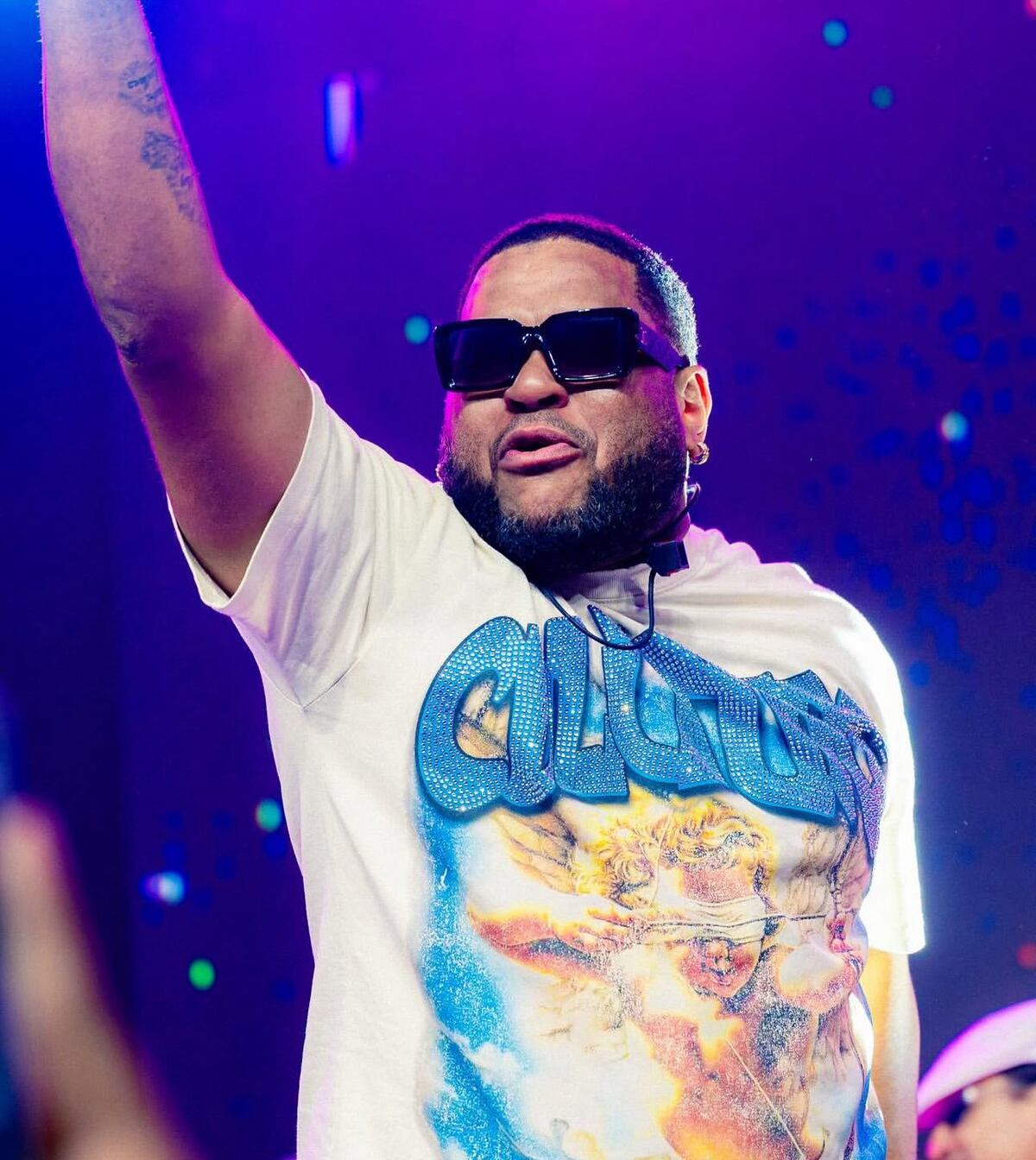 Caos en ‘La Casa de Alofoke 2′: La Fruta intenta separar la pelea y también recibe golpes