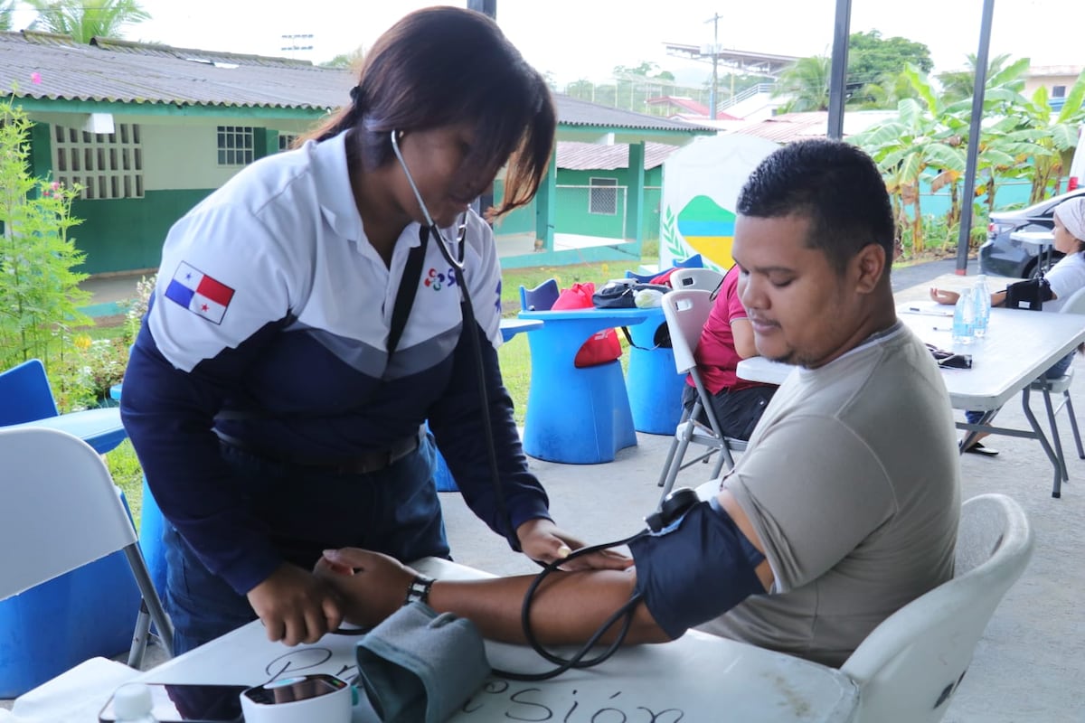 Feria “Con Salud y Bienestar” llega a la Costa Arriba de Colón con servicios médicos y veterinarios