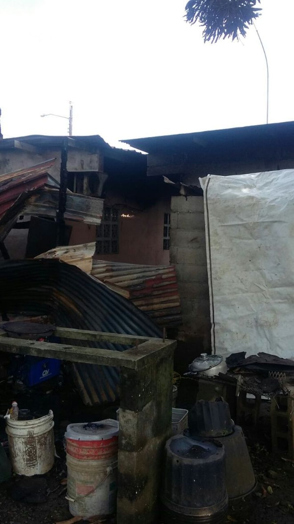 ¡POBRE! Hombre hacía desayuno y le estalló el tanque de gas en Juan Díaz 