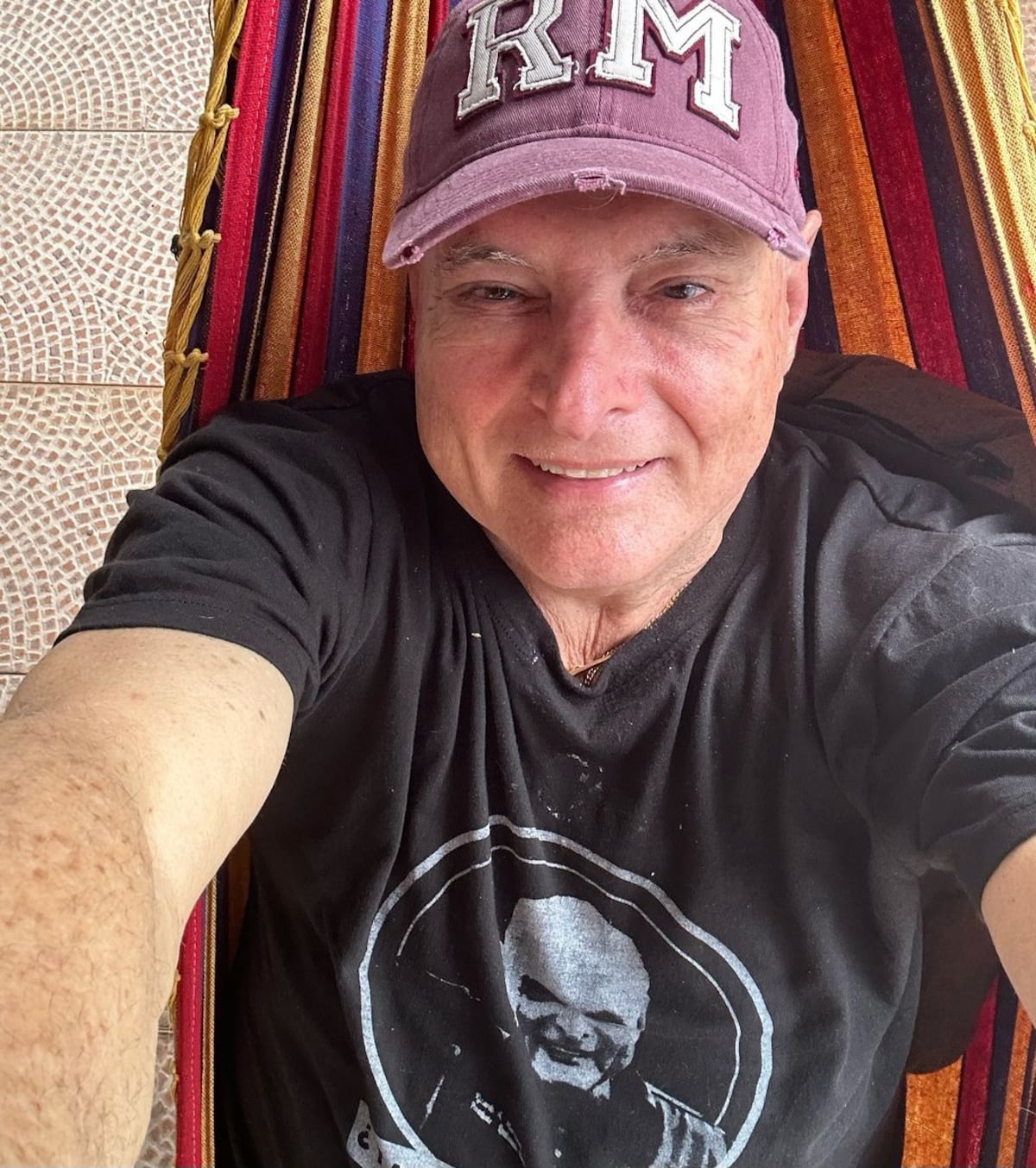 Tremendo pachangón. Martinelli celebra el Día del Padre desde la Embajada de Nicaragua