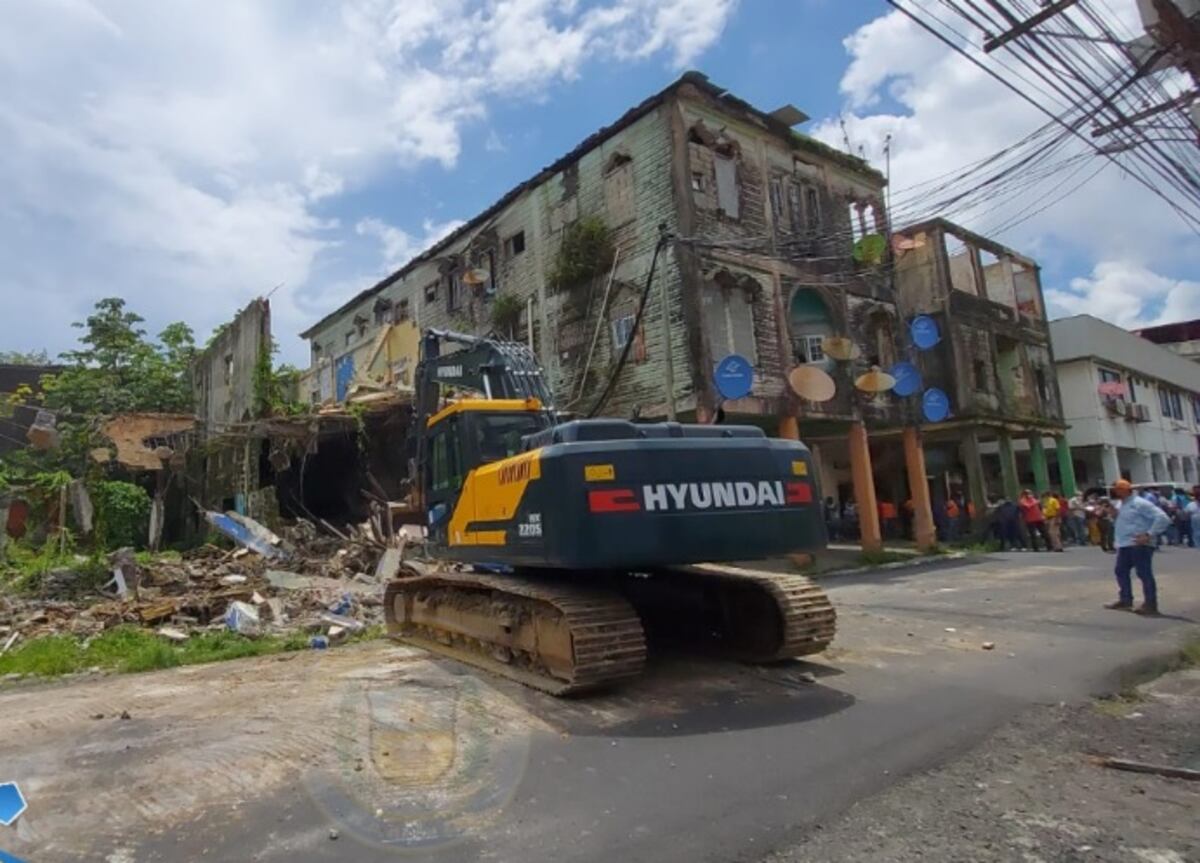 Se formó. Bolota y Lee derriban otro edificio, pese a revuelo en redes