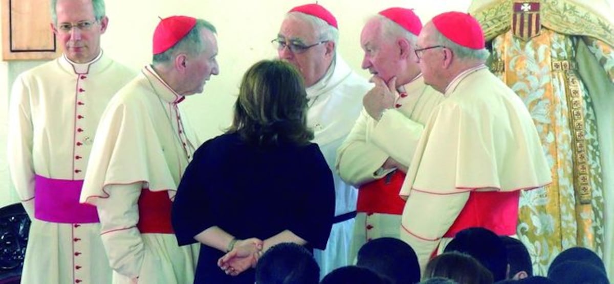 Luego de ser afectada psicológicamente, reaparece Kenia Porcell