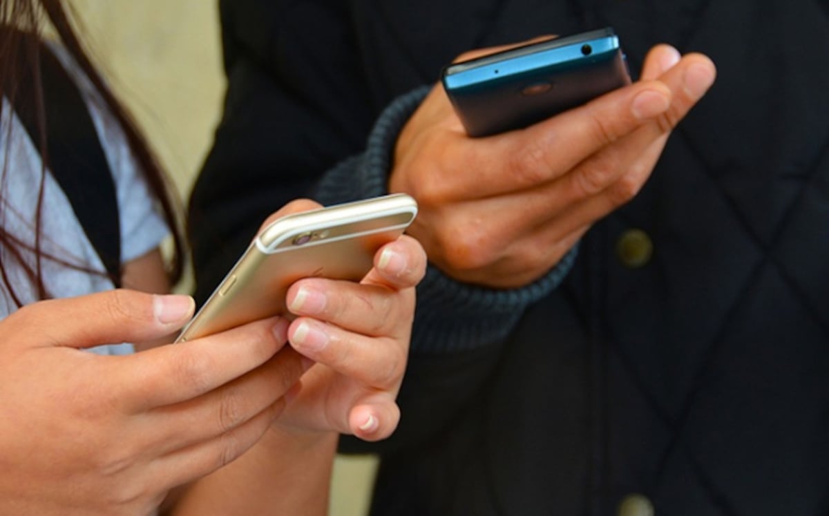 Uno de cada diez padres piensa que sus hijos son adictos a Internet