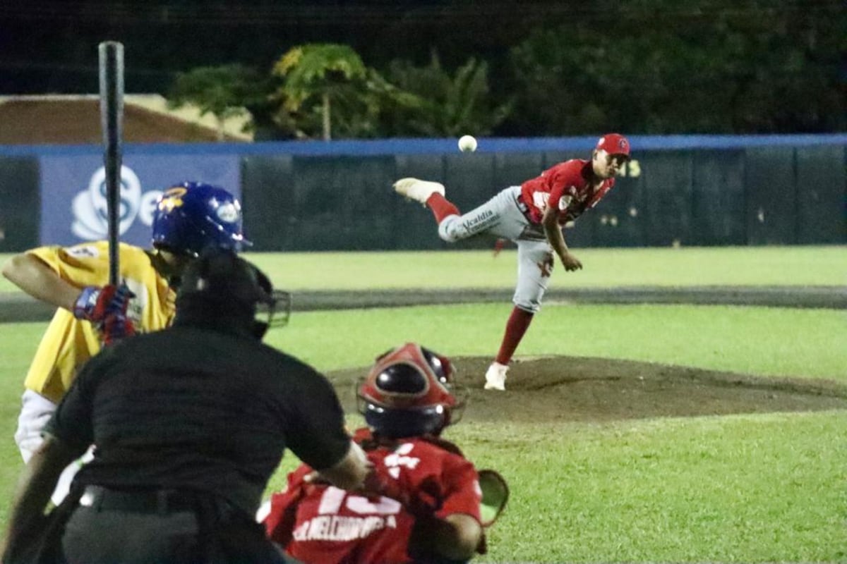 Coclé y Panamá Oeste clasifican a la ronda de ocho