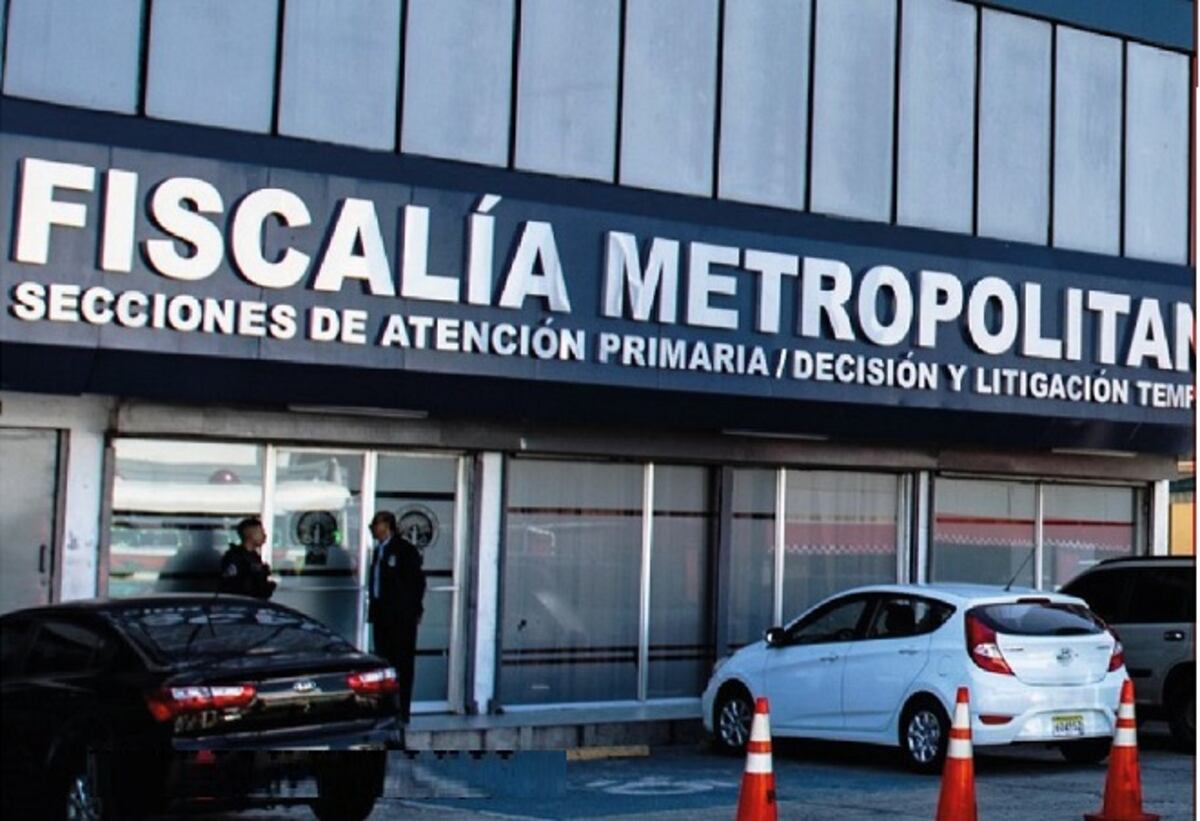 Detienen a colombianos señalados por actuar falsamente en nombre de financiera