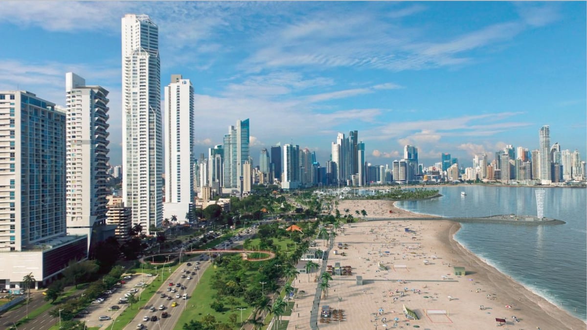 Anuncian consulta ciudadana para la playa de la ciudad de Panamá