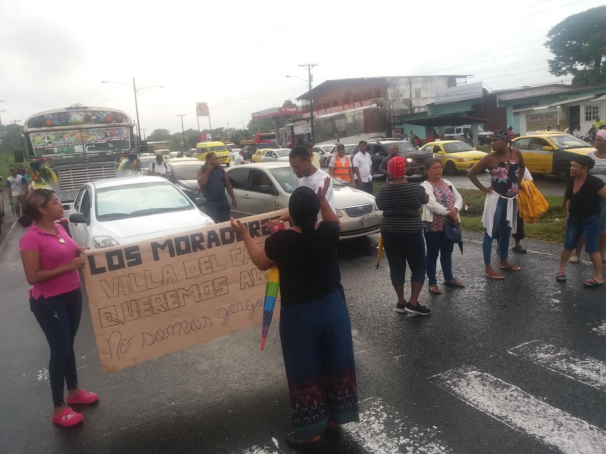 Dos puntos están cerrados en Colón por protestas