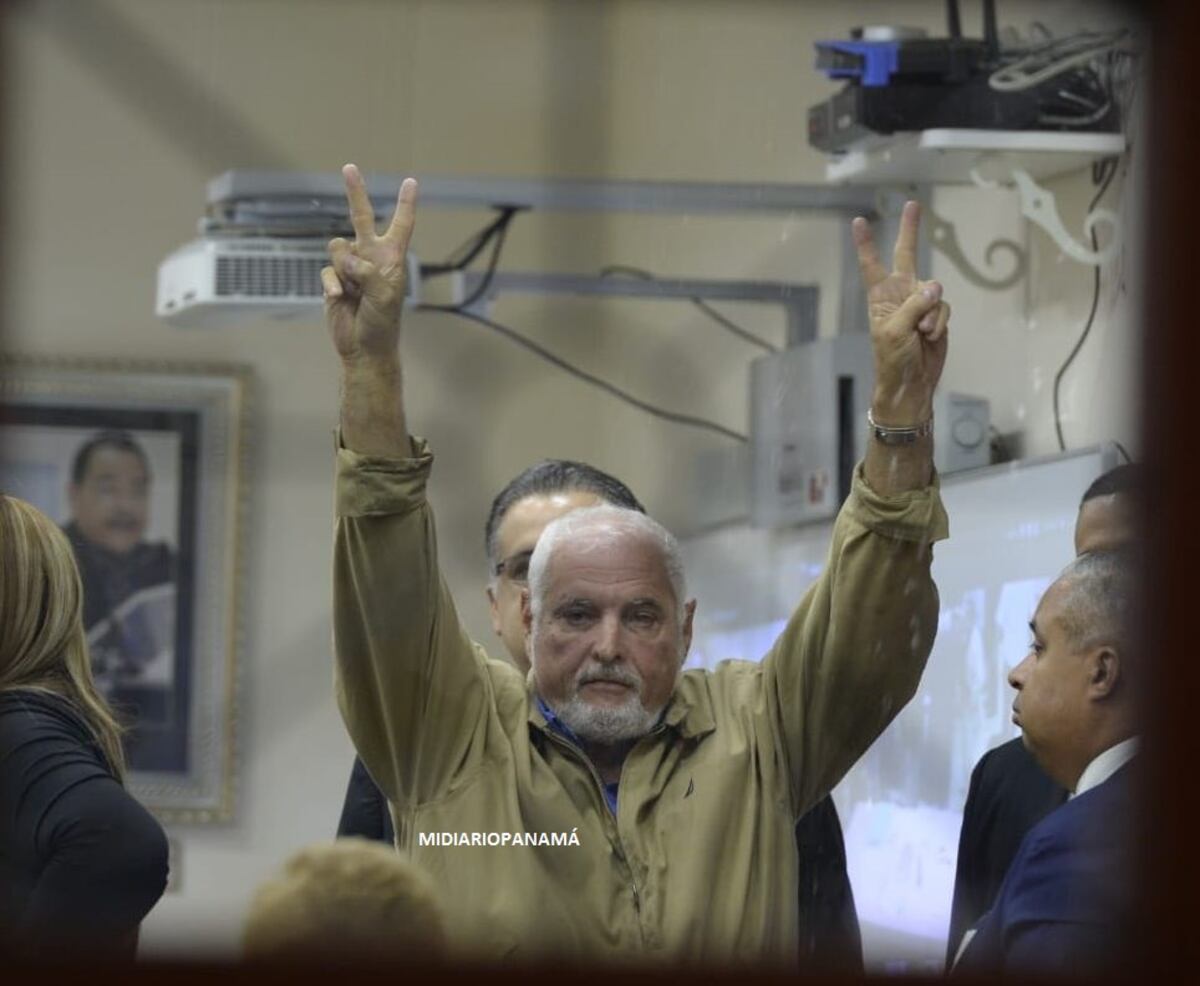 El fiscal Electoral Eduardo Peñaloza mantiene posición de que Martinelli puede ser candidato