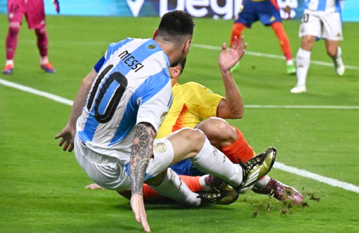 Messi entre lágrimas: La Lesión que revivió los fantasmas de Maradona en la Copa América