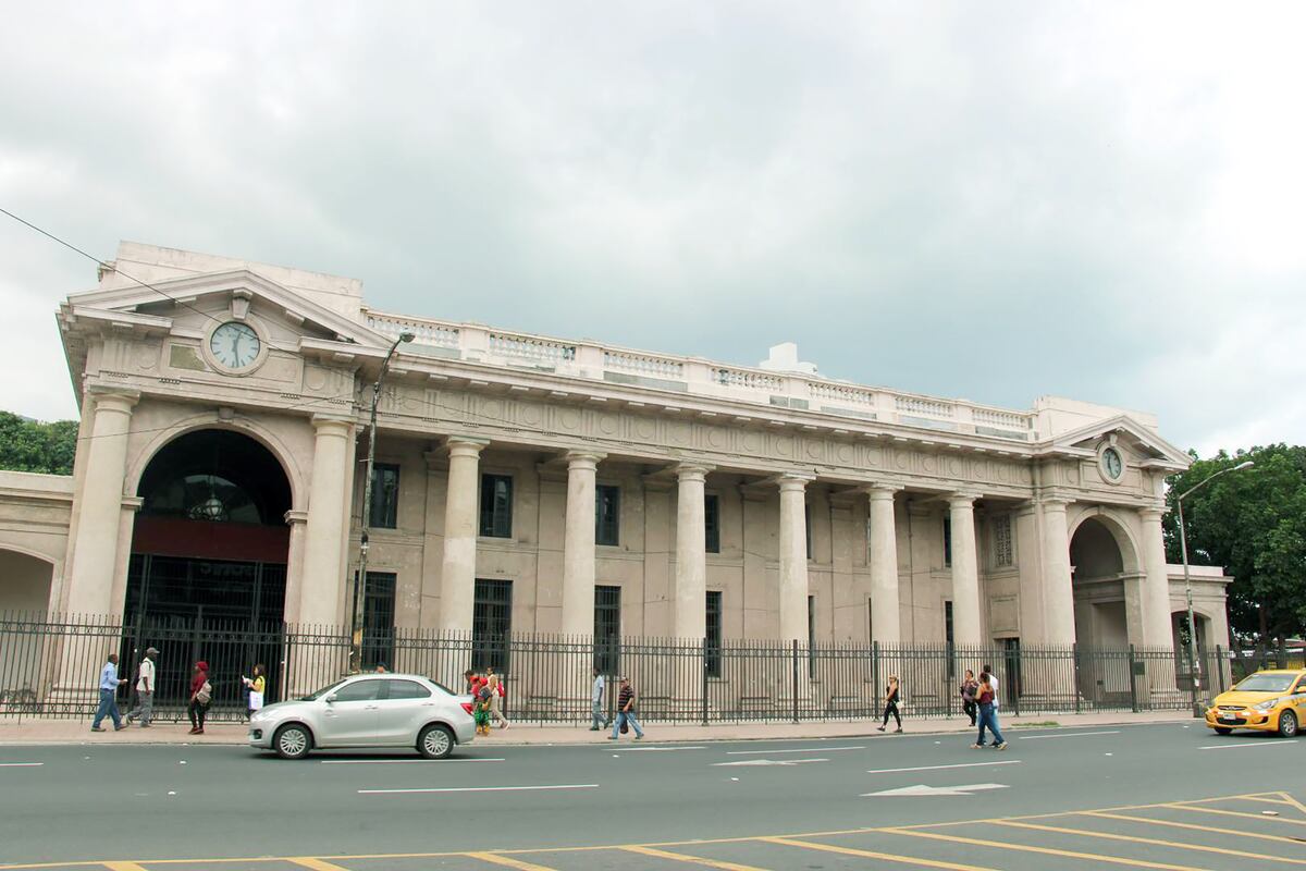 Monumentos, bibliotecas y cine: el presupuesto cultural que busca transformar al país
