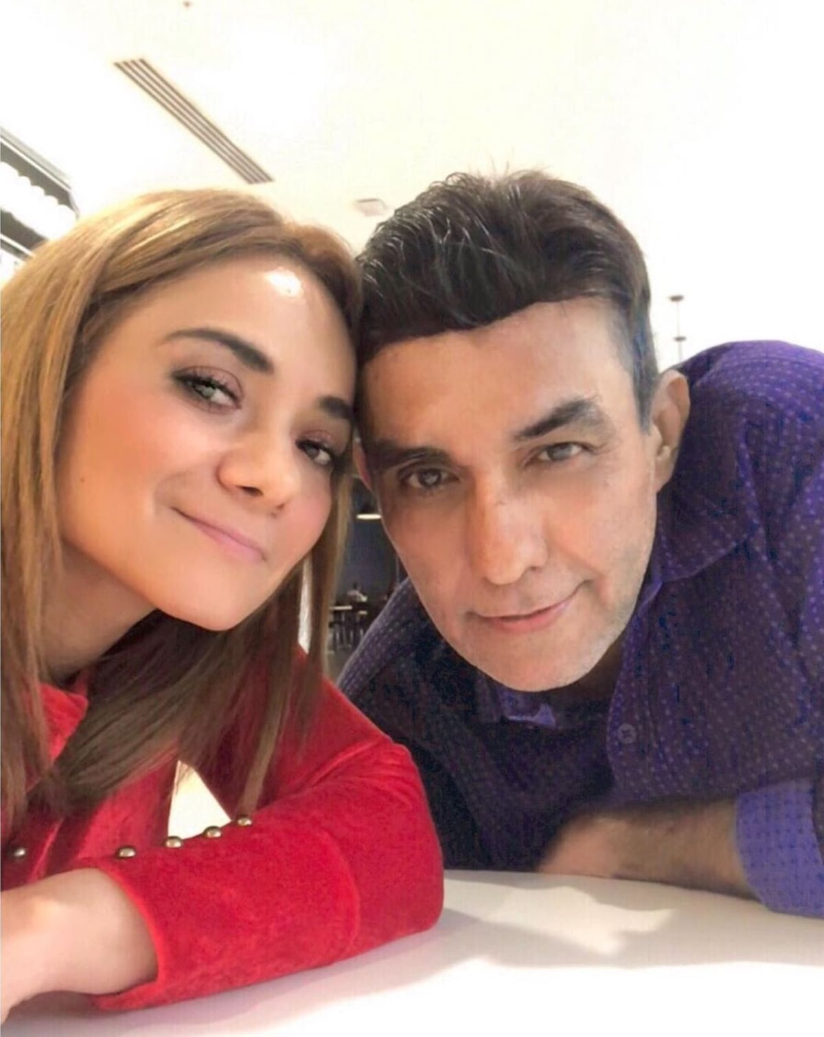 Lamentable. Fallece periodista, esposo de presentadora de noticias