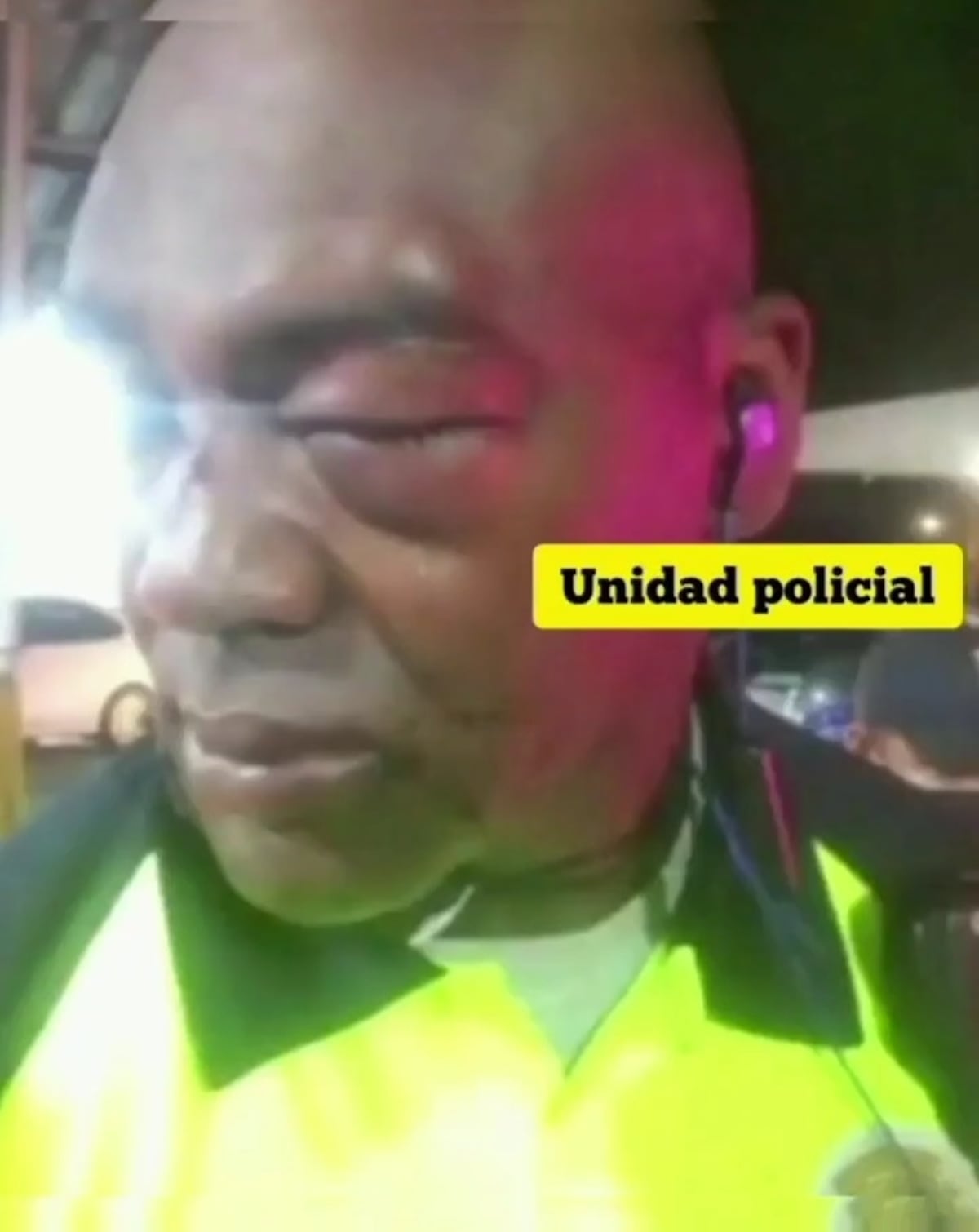 Video capta momento en que un taxista agrede de manera brutal a Capitán de la Policía Nacional 