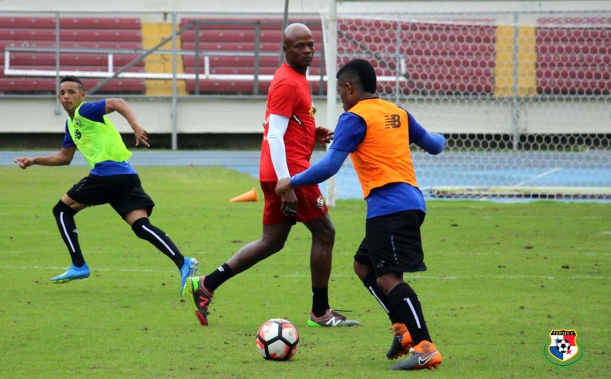 Jorge Dely Valdés, y sus chicos listos para el Premundial