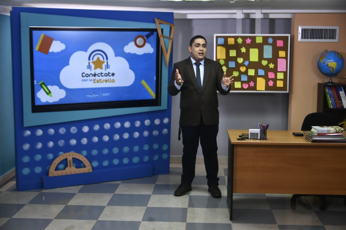Clases televisadas 2021. La estrella de la educación vuelve a brillar en los cielos panameños, conéctate con ella.