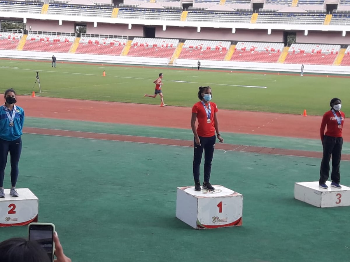 Dos de oro y un total de 12 medallas consigue Panamá en Centroamericano de Atletismo Mayor