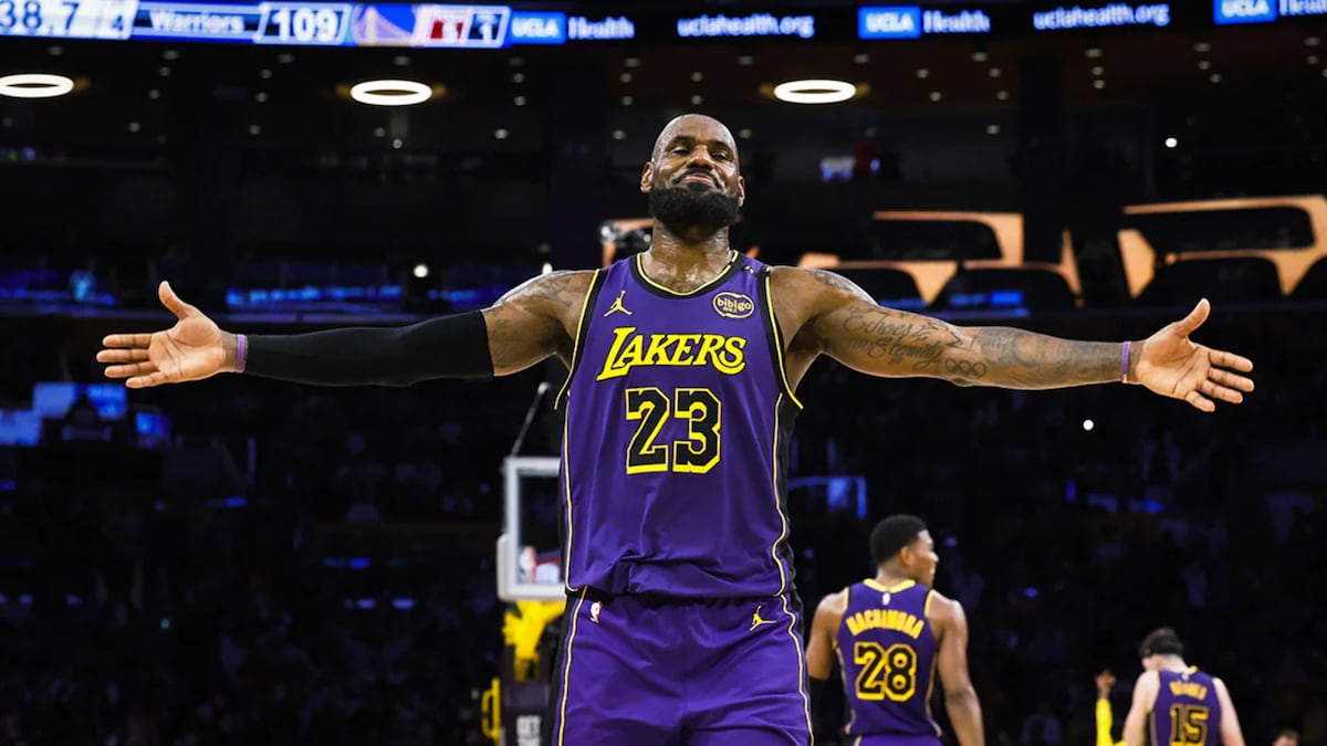 Warriors mueve sus fichas y va con todo por LeBron y Anthony Davis