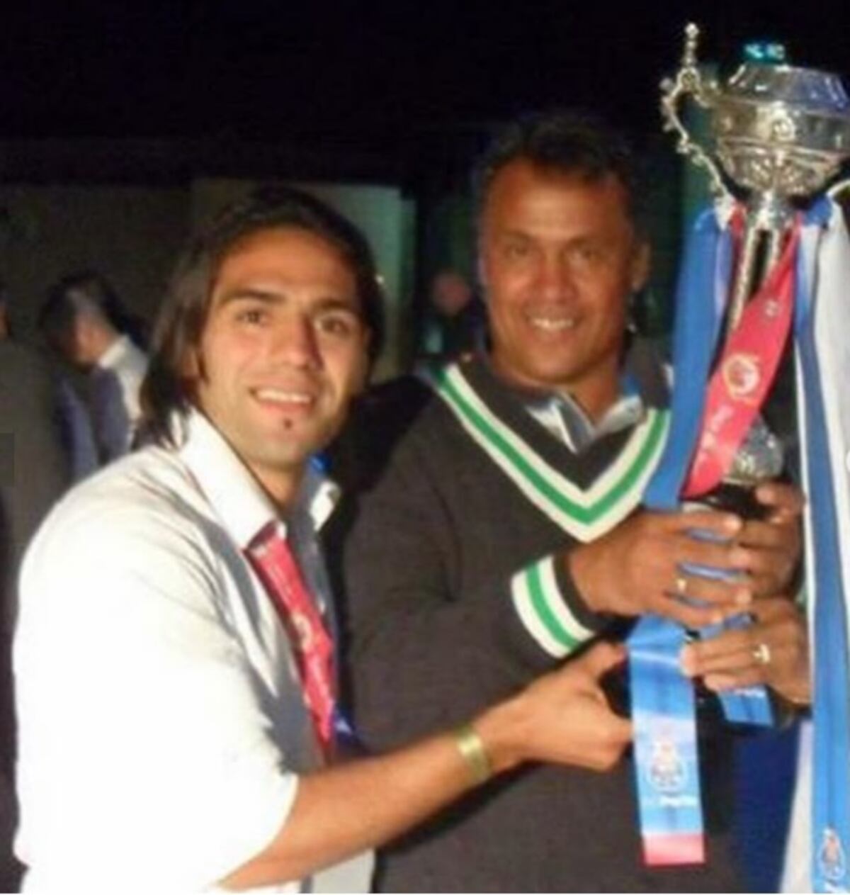 Radamel Falcao se despide de su padre con emotivo mensaje y fotos