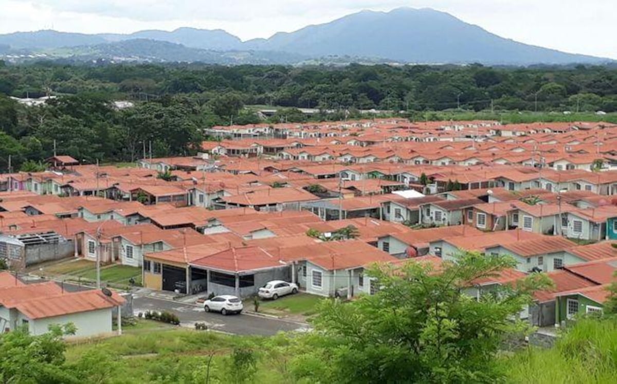 Menor baleado en la barriada Montelimar muere en el carro patrulla