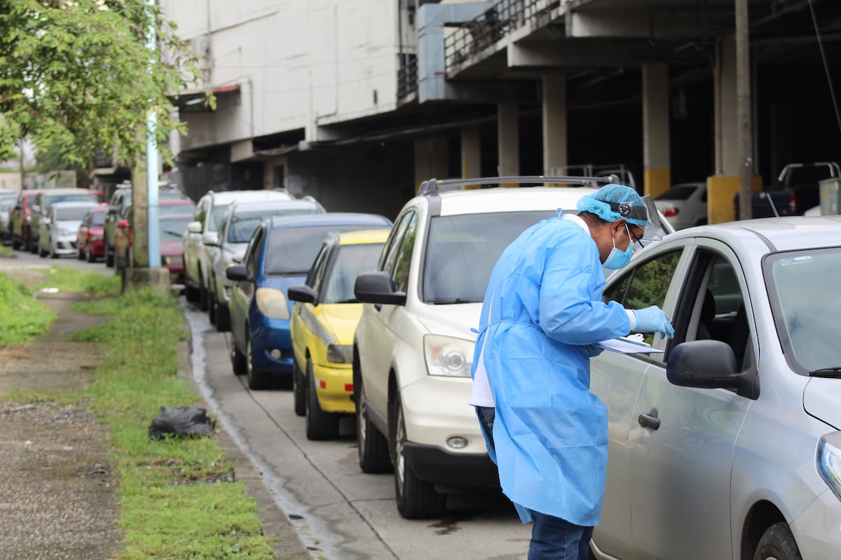 Unas 200 personas acuden diariamente a realizarse hisopados en San Miguelito