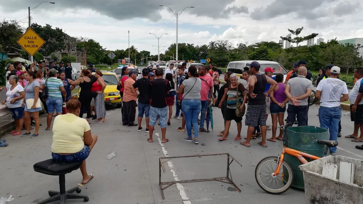 Residentes de Panamá Viejo vuelven a la calle. Video