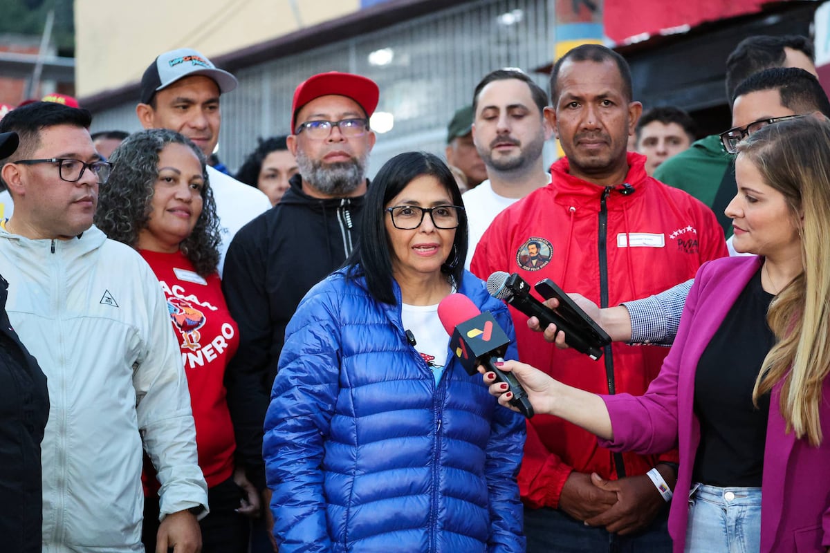 Delcy Rodríguez decreta 7 días de duelo en honor a los ‘mártires’ que defendieron a Maduro