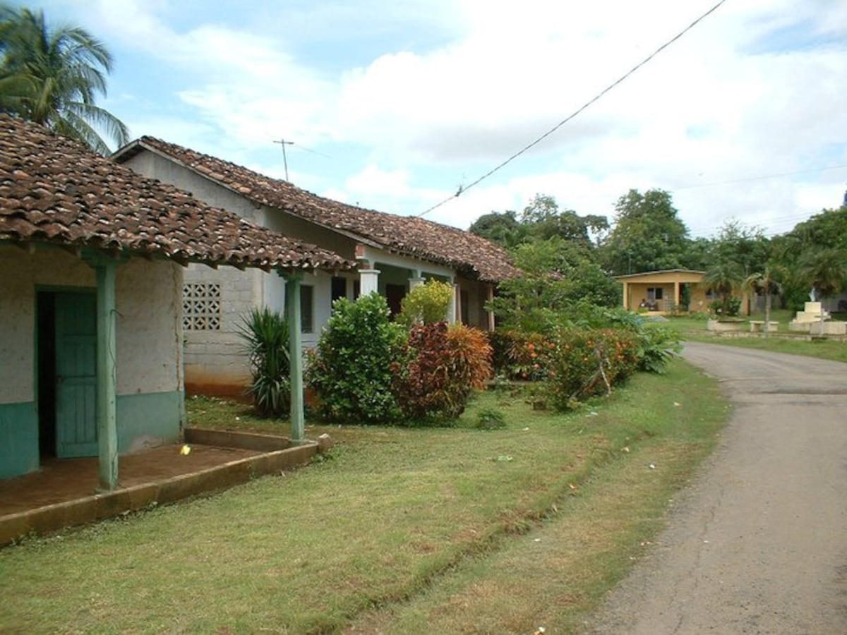 Tragedia en Paraíso: sospecha de sobredosis en muerte de dos hombres