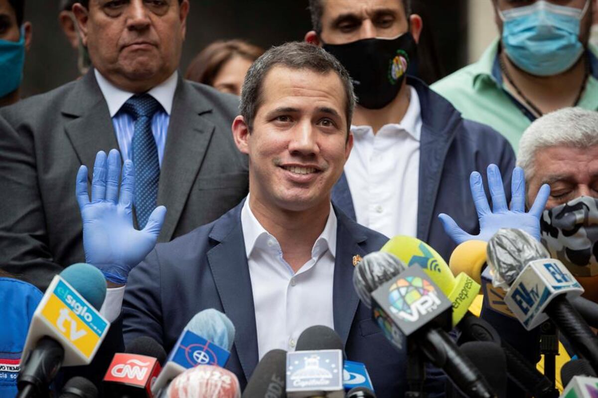 Última hora. Guaidó insta a los venezolanos a rebelarse contra Maduro