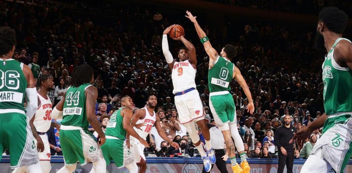 Knicks hacen vibrar el Madison y los Warriors pinchan ante Pelicans